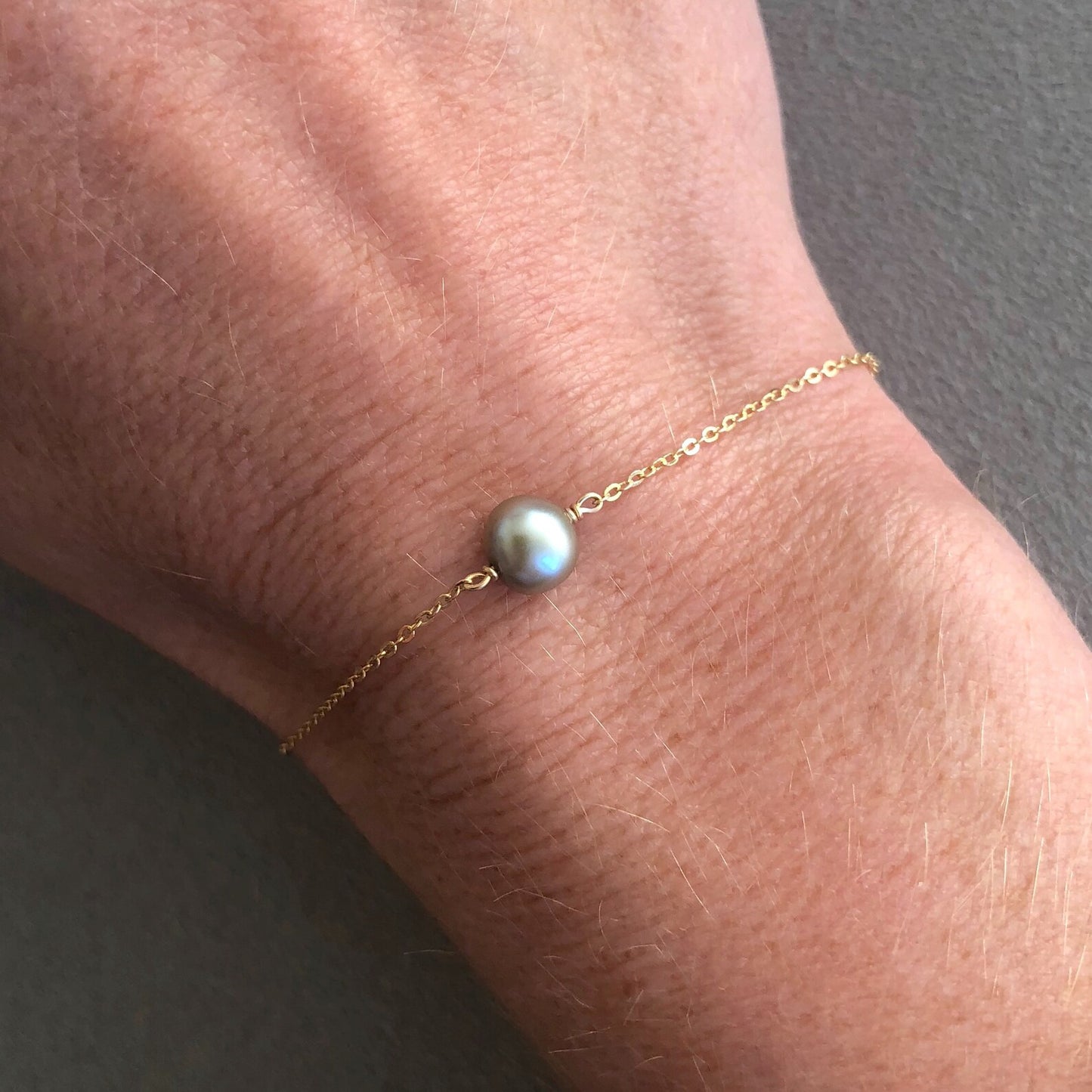 Solitaire Pearl Bracelet