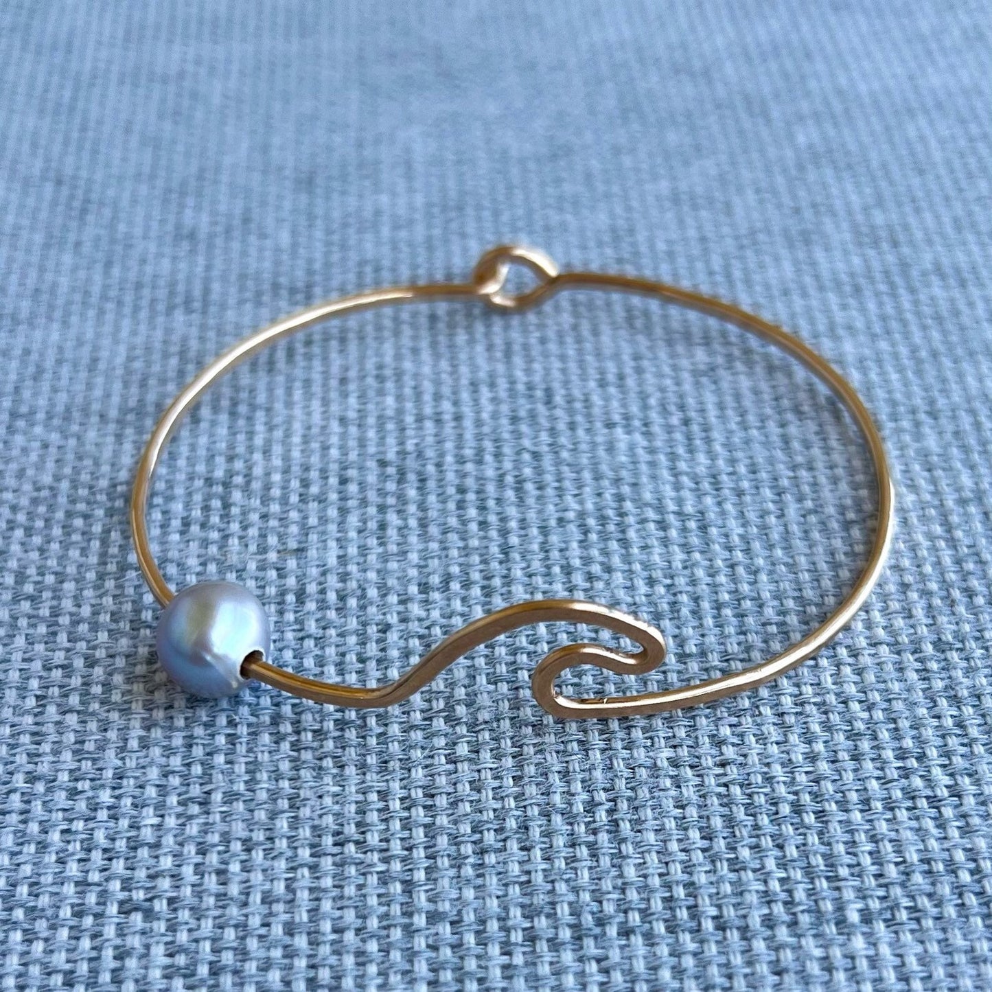 La Mer Wave Bangle